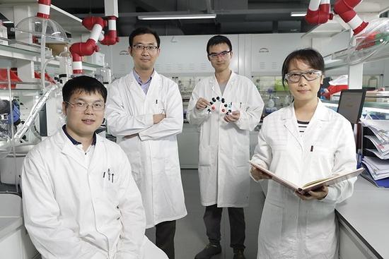 研究團隊合影